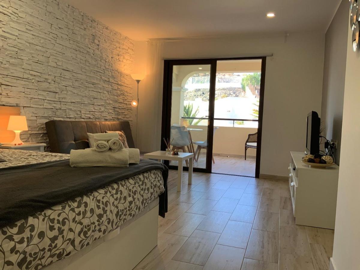 לוס כריסטיאנוס Boutique Apartment מראה חיצוני תמונה
